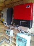 Трехфазная система резервного электроснабжения на базе ББП Studer Xtender XTH и фотоэлектрического инвертора SMA Sunny Boy