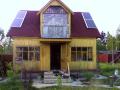 Солнечная батарея на крыше дома